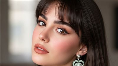 عزلاء امام سطوة ماله ل مريم غريب